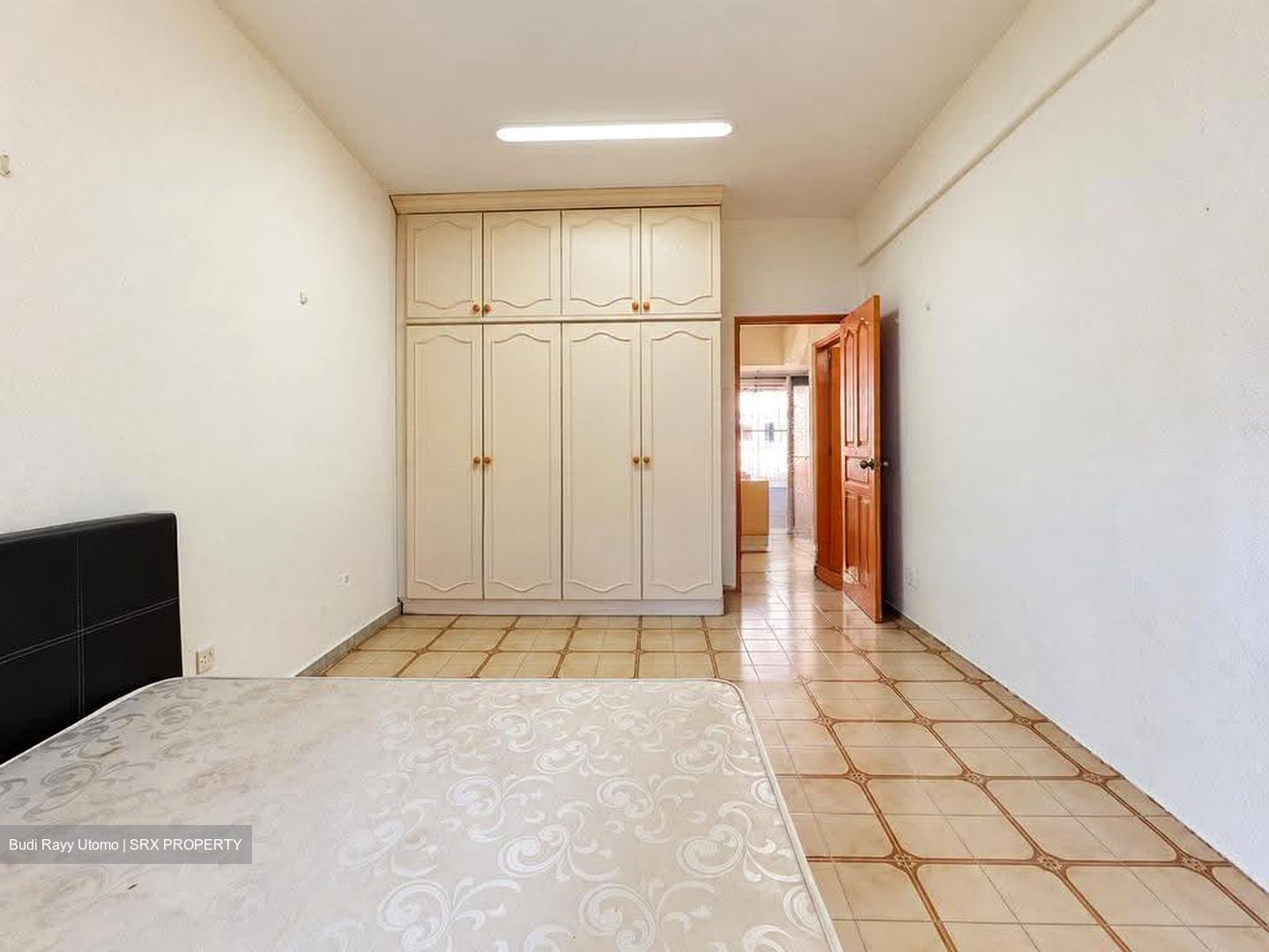 Onan Road (D15), Terrace #630421061